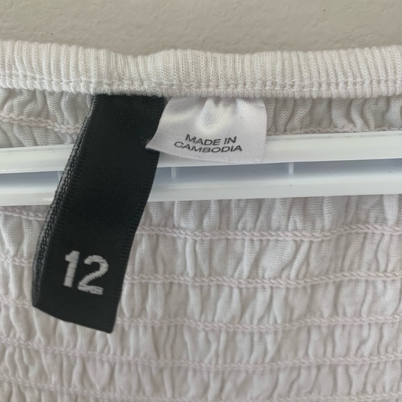 H&M Bathing suit Cover - Picture 2 of 2